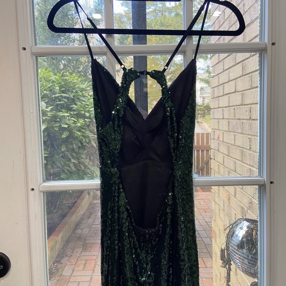 Windsor Green Sequin Maxi Dress - Picture 6 of 7